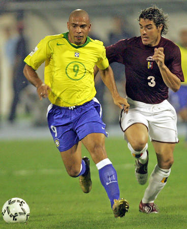 像梅西和C 像梅西和C