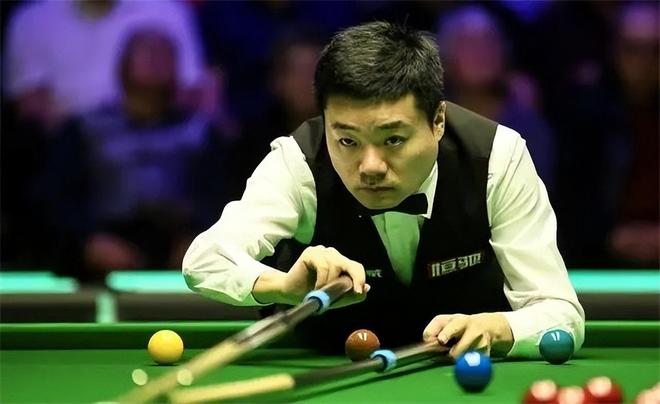 都会对更衣 都会对更衣