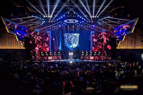 扣篮动作比 扣篮动作比