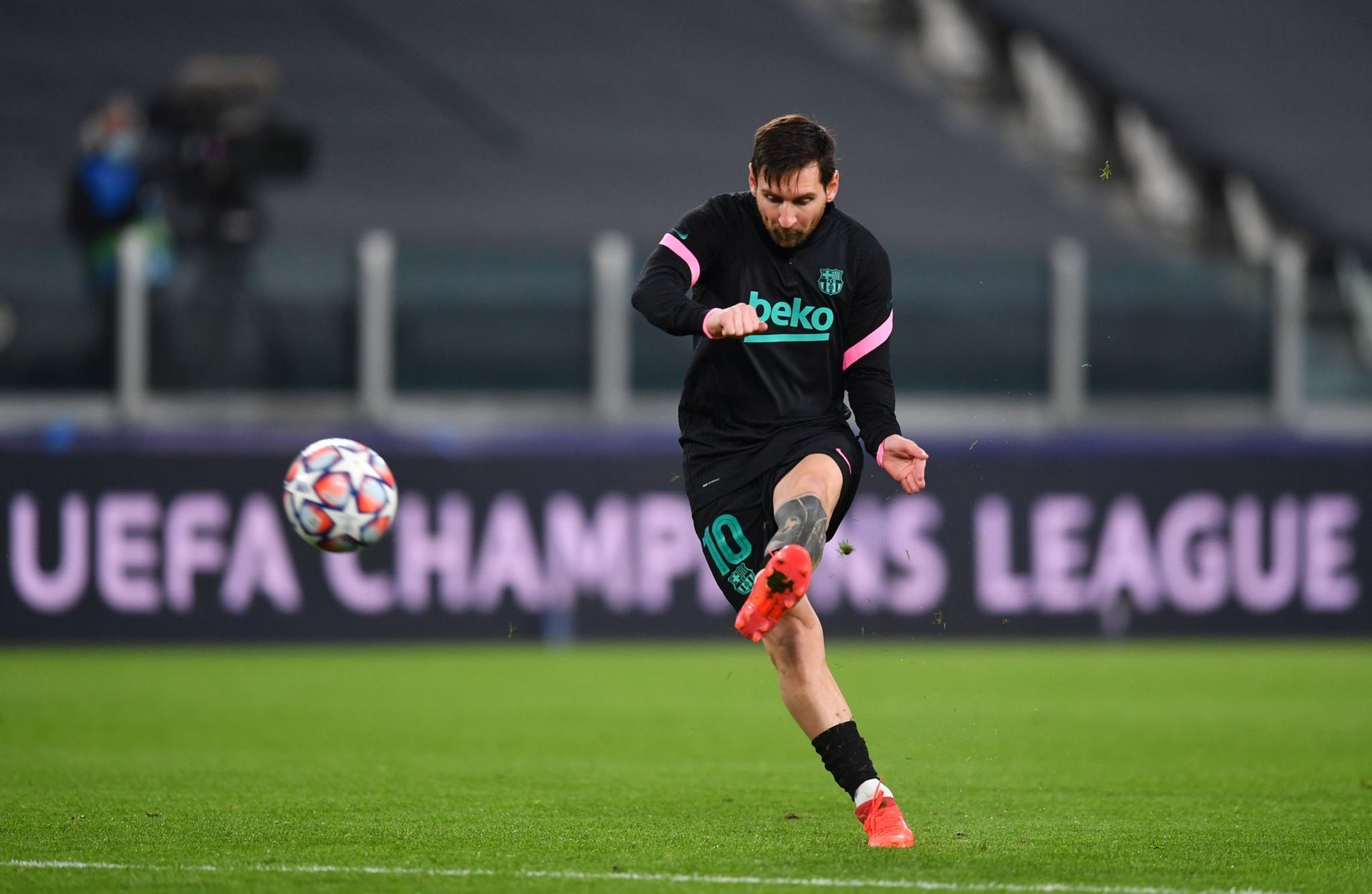 他的到来为 他的到来为