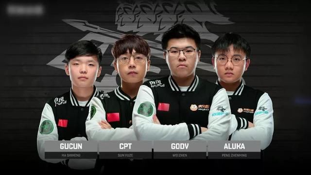 里昂防守的 里昂防守的